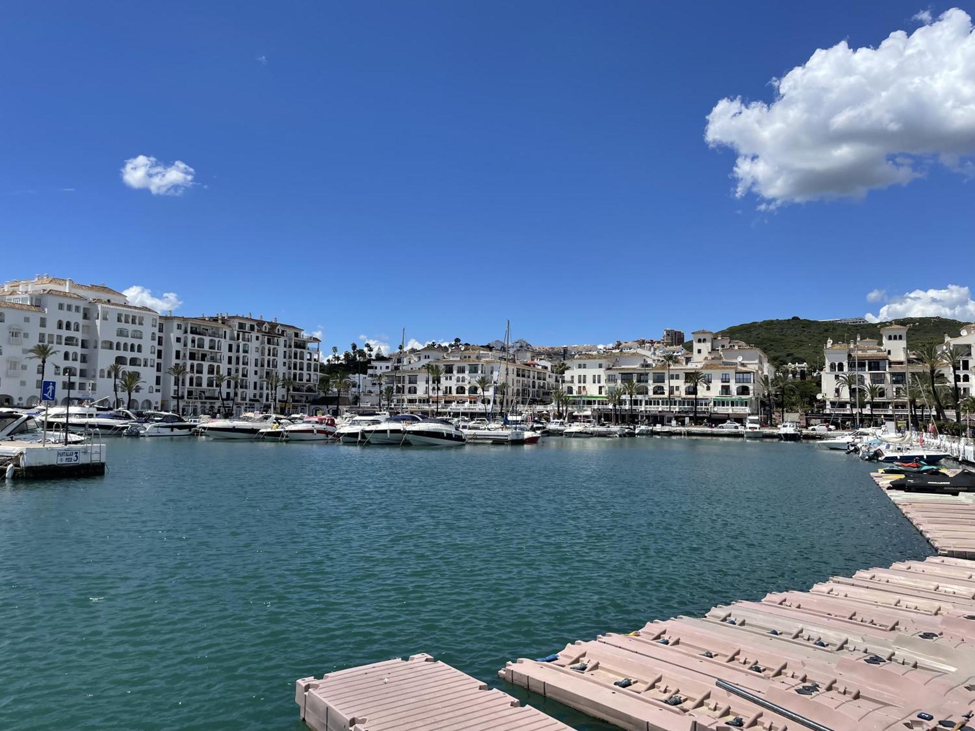 Apartamento En Marina Duquesa Castillo de Sabinillas Esterno foto