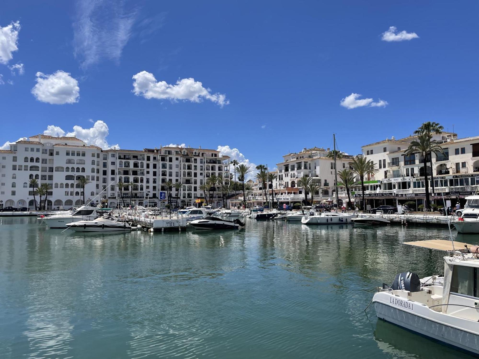 Apartamento En Marina Duquesa Castillo de Sabinillas Esterno foto