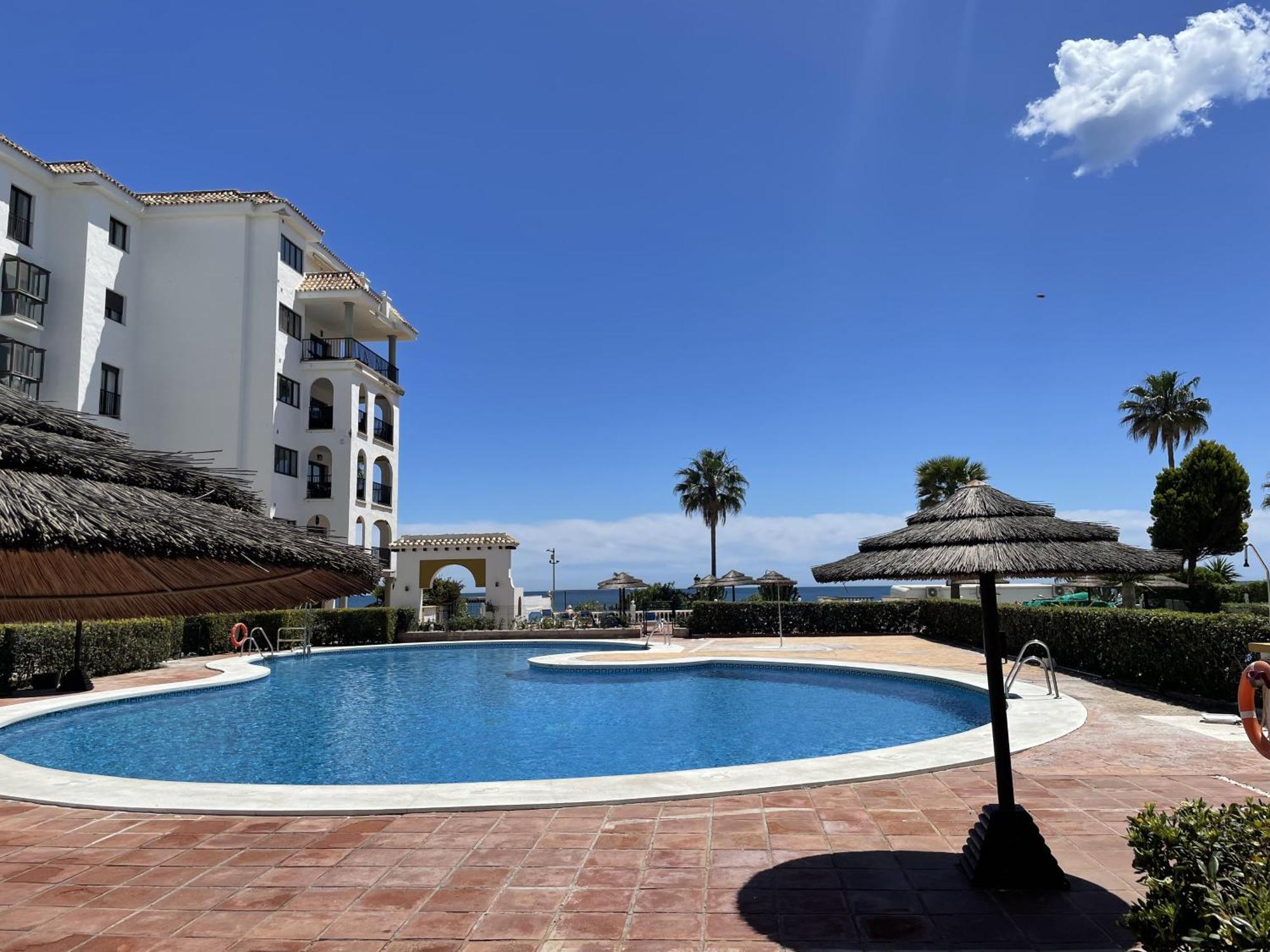 Apartamento En Marina Duquesa Castillo de Sabinillas Esterno foto